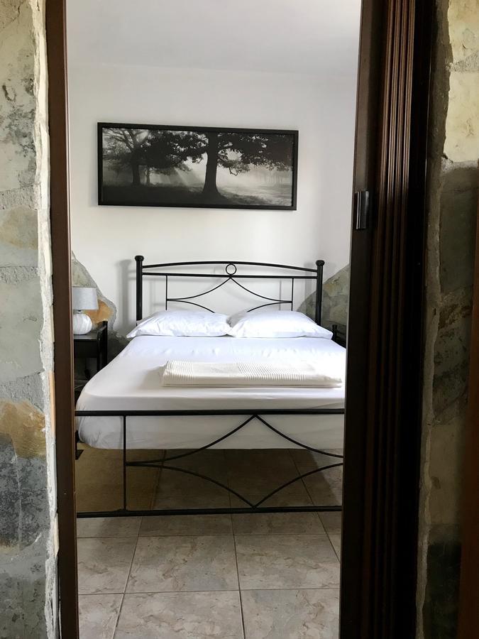 Gourgiana Apartments Андрицена Экстерьер фото